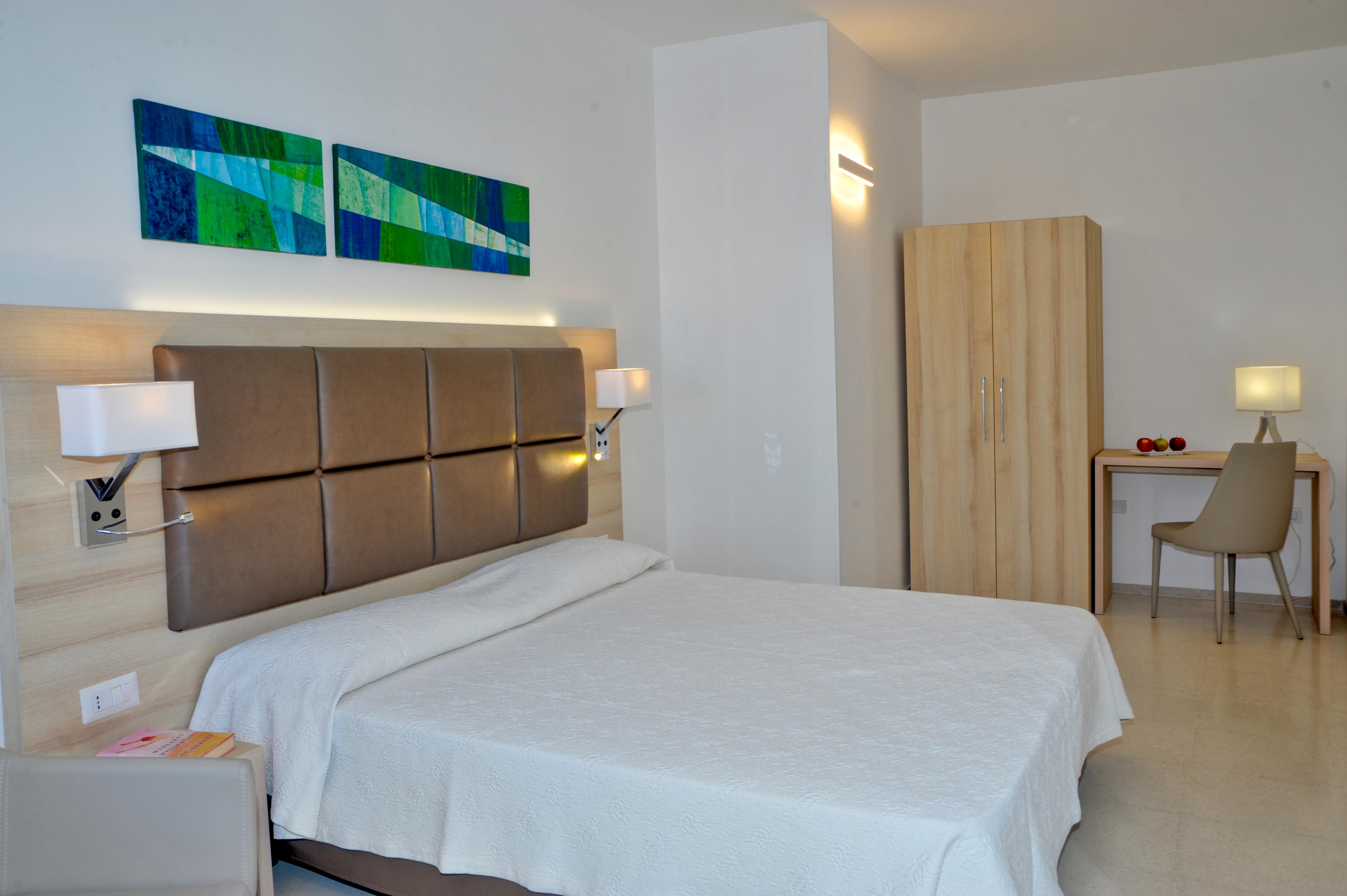 Hotel Albania โอตรันโต ภายนอก รูปภาพ