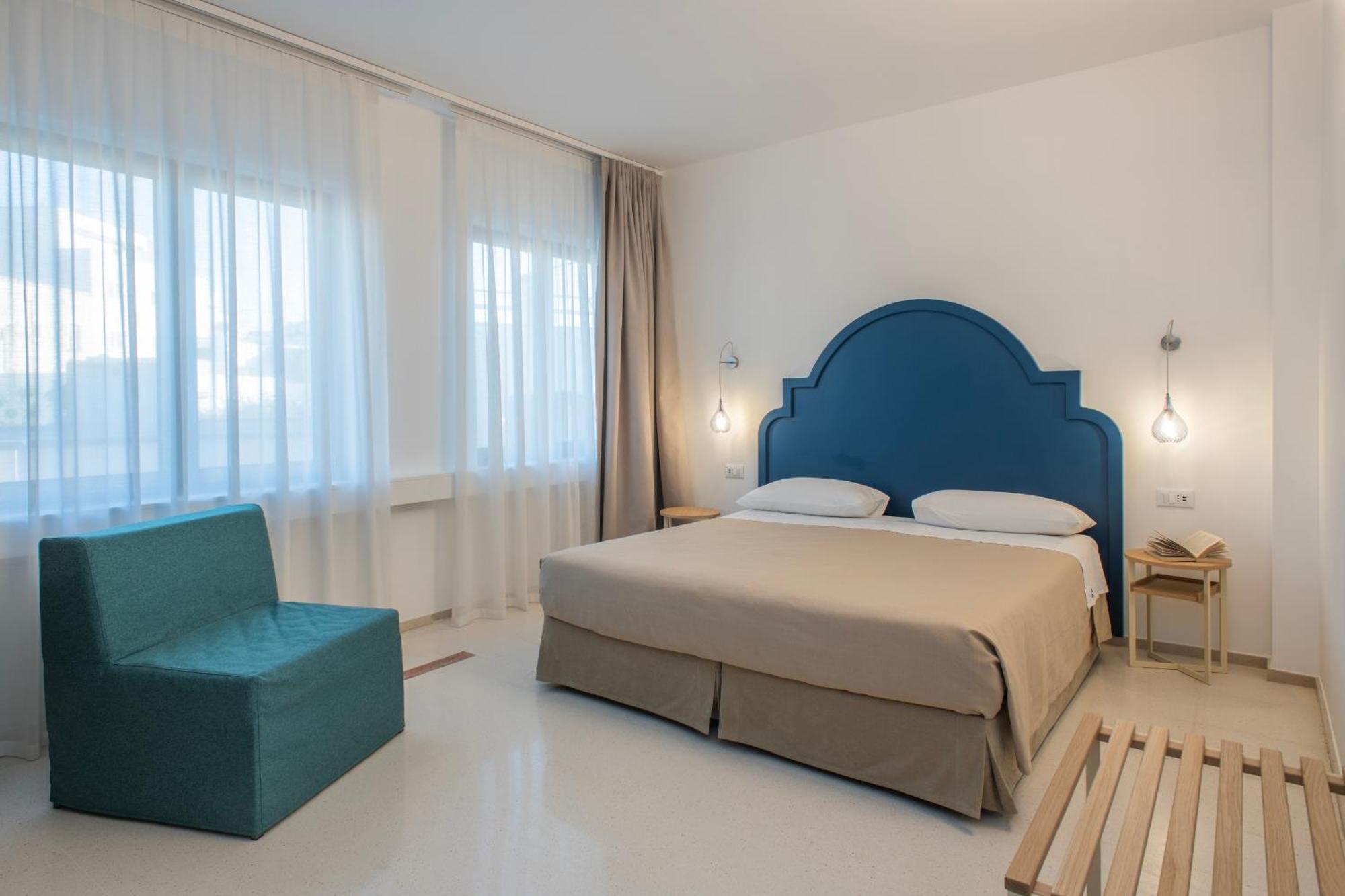 Hotel Albania โอตรันโต ภายนอก รูปภาพ