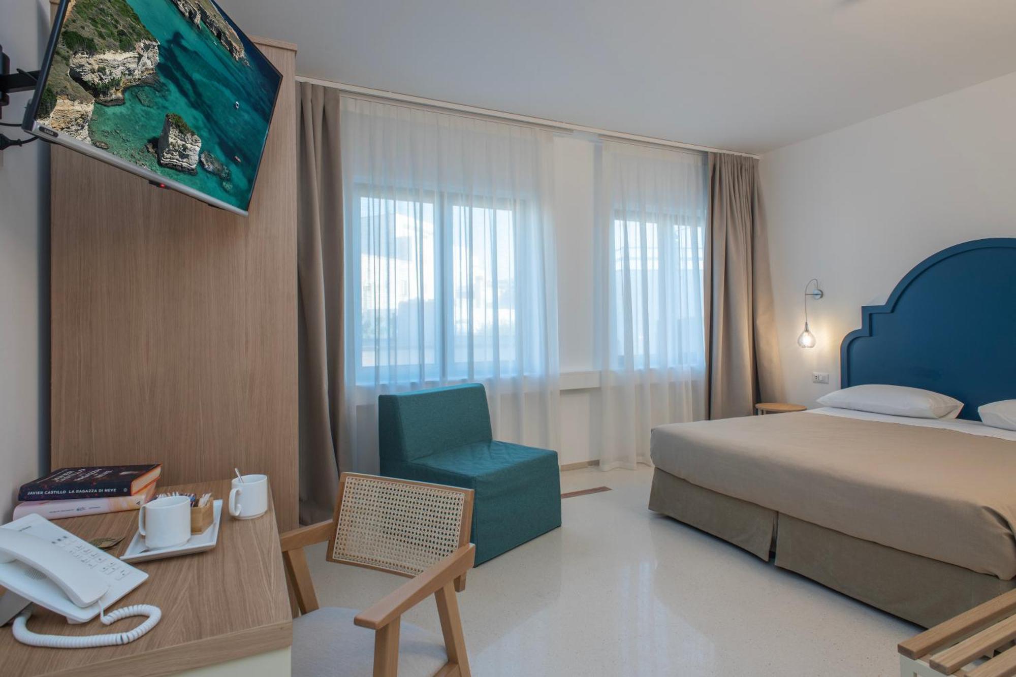 Hotel Albania โอตรันโต ภายนอก รูปภาพ