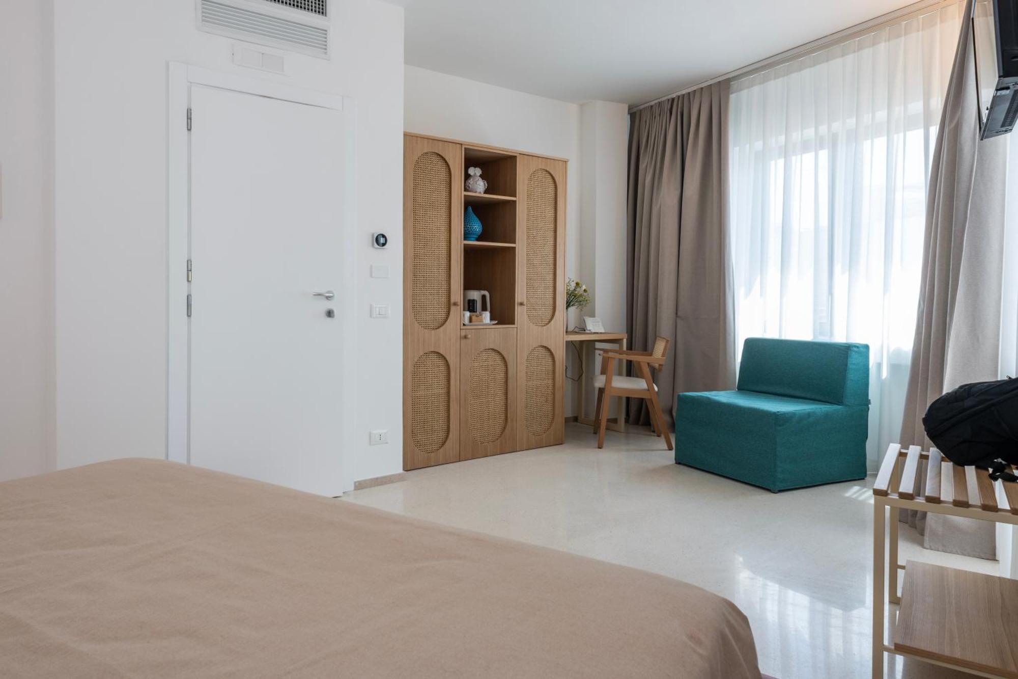 Hotel Albania โอตรันโต ภายนอก รูปภาพ